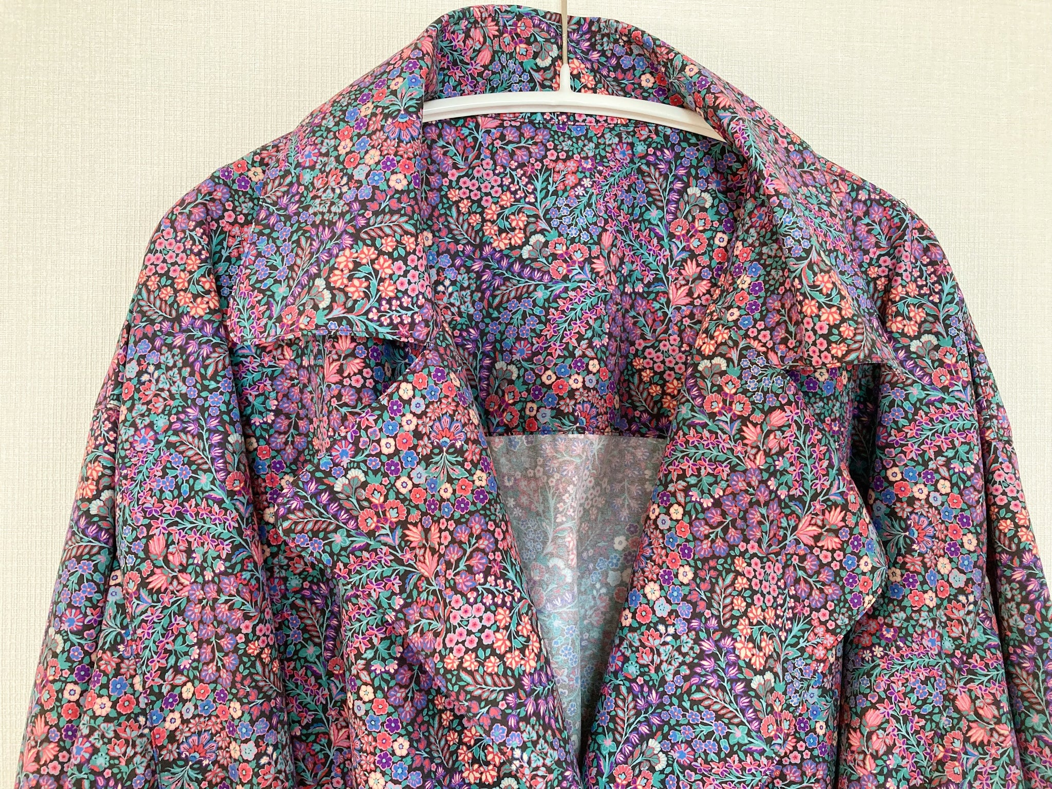 送料無料！2022 秋特別オーダー》リバティナイロンタフタ「ベルテッド  